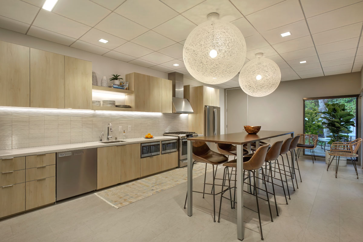 Kimura London & White LLP